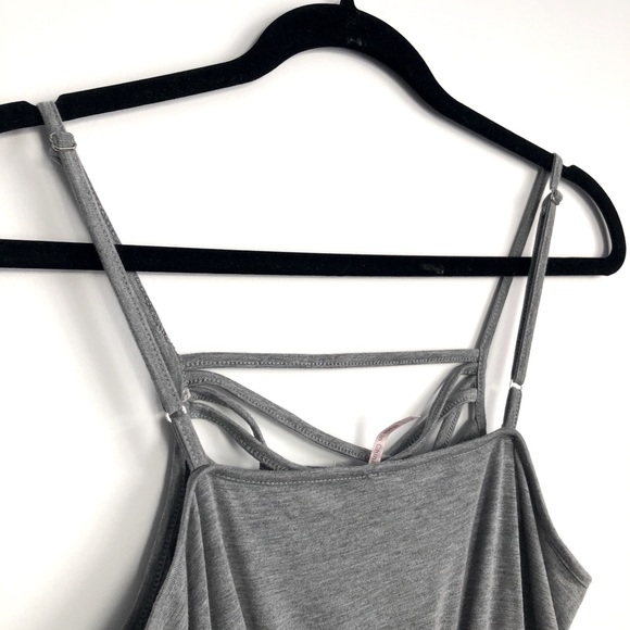✨2/$40✨ BNWT* GREY DRESS W CRISS CROSS FRONT - Picture 5 of 6